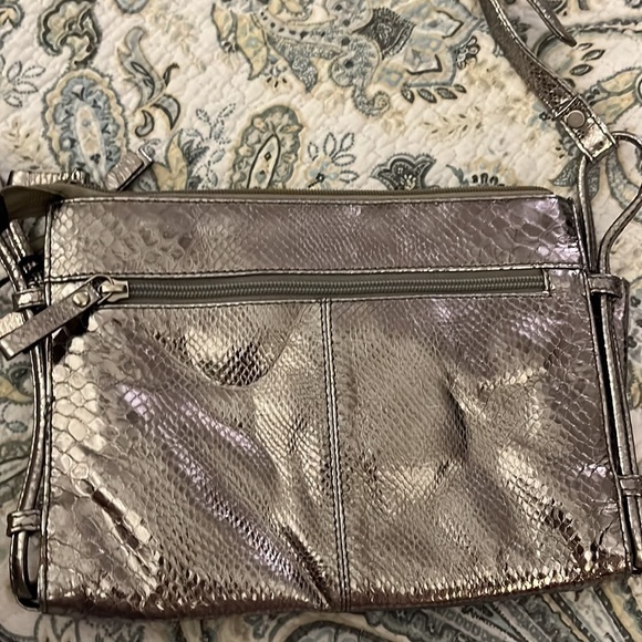 Sharif Original by Sharif Pewter Metallic Leather Crossbody Purse - Picture 6 of 10